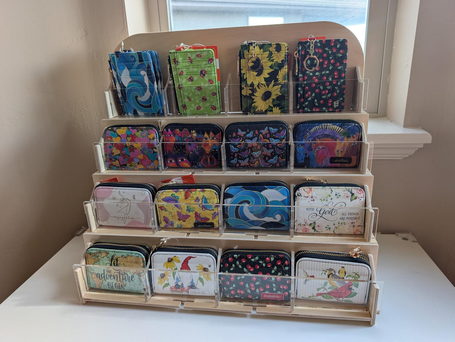 16 Wallet Wood and Acrylic Countertop Display Case