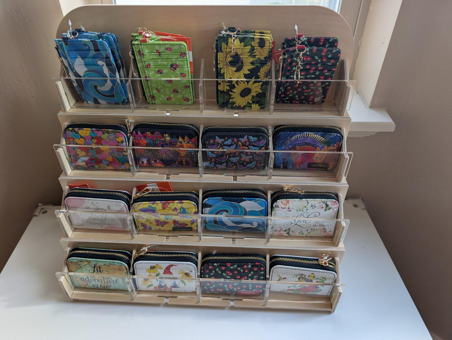 16 Wallet Wood and Acrylic Countertop Display Case