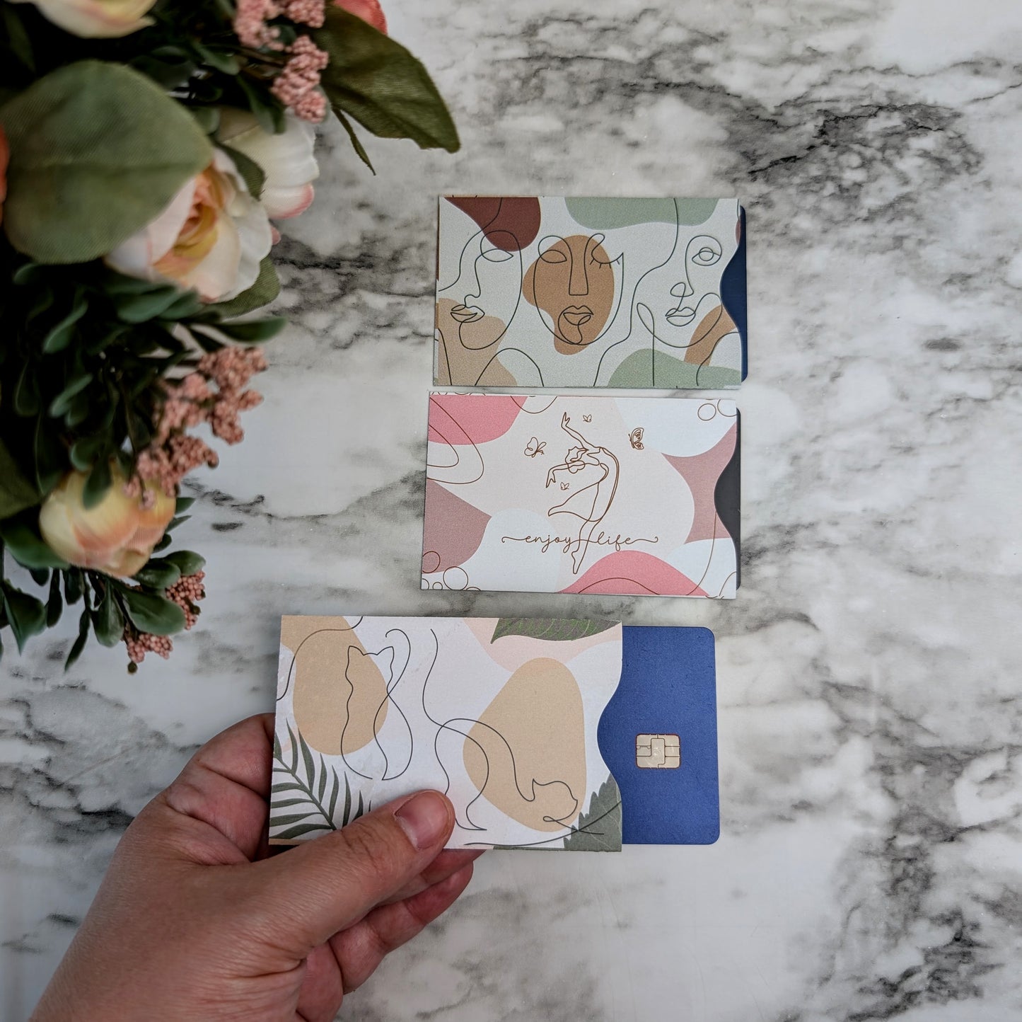 Line Art RFID Card Sleeves, 6 Pack