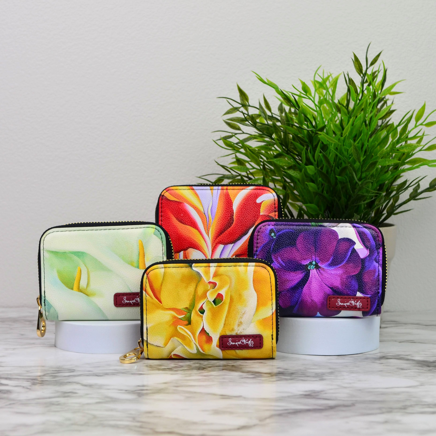 Georgia O'Keeffe Petunia RFID Zipper Wallet