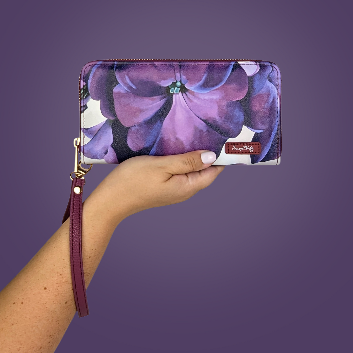 Georgia O'Keeffe Petunia Wristlet Wallet